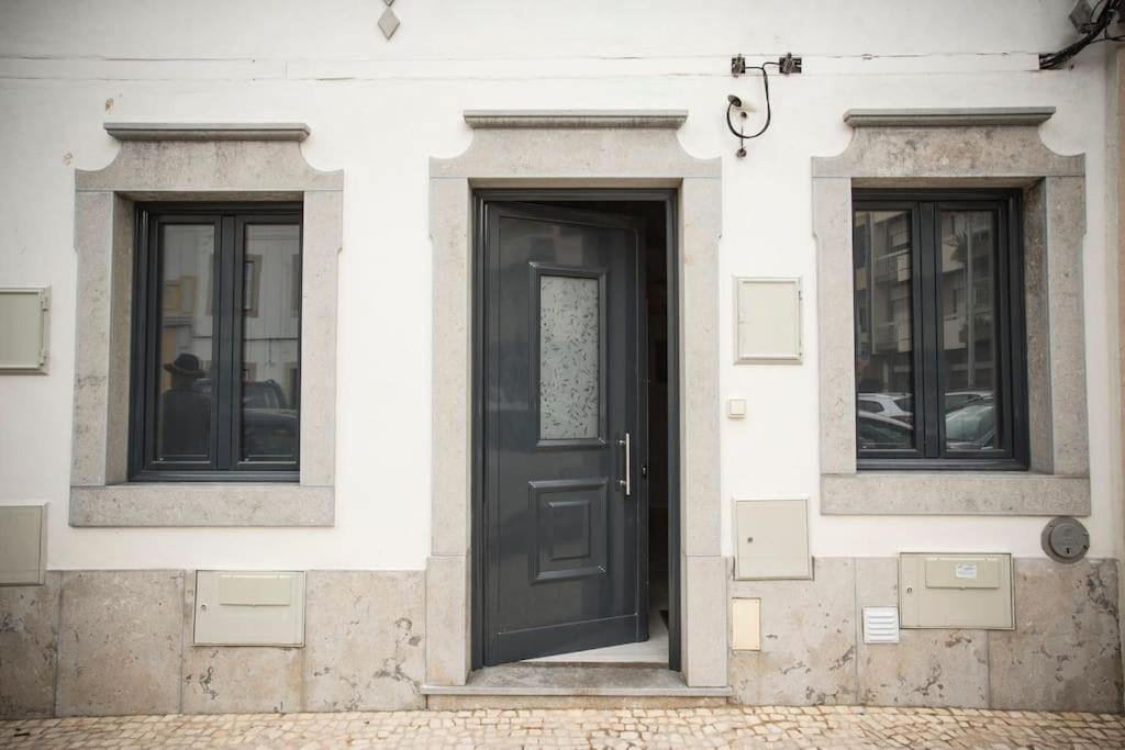 Typical House Faro Downtown Private Entrance Exterior foto